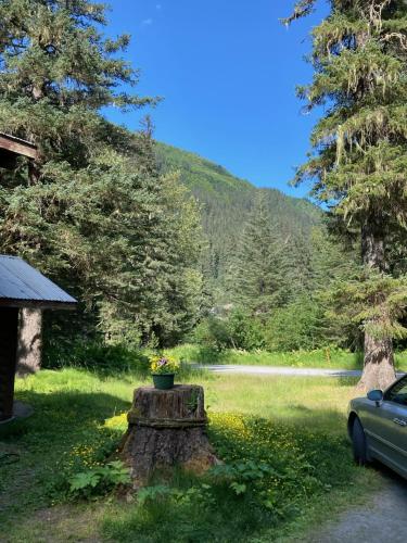 Valdez Lodge in Valdez (AK)