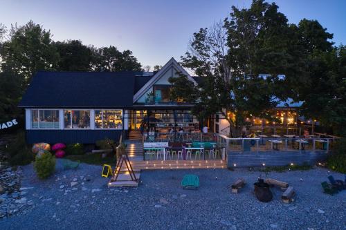 Drake Devonshire and Motor Inn in Prince Edward (ON)