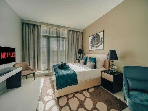Modern Studio Escape - Pool, Gym & Relaxation, Dubai