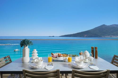 Aurea Mare Luxury Suites – khách sạn tại Chryssi Ammoudia - Golden Beach