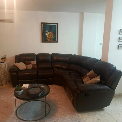 Central Bethlehem Apartment in 로드