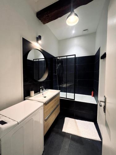 La vue sacrée (La vue sacree) in Laon