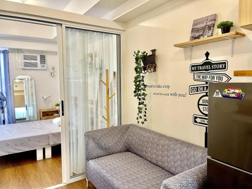 Cozy Condo near LRT, Katipunan, Araneta Cubao in Santolan