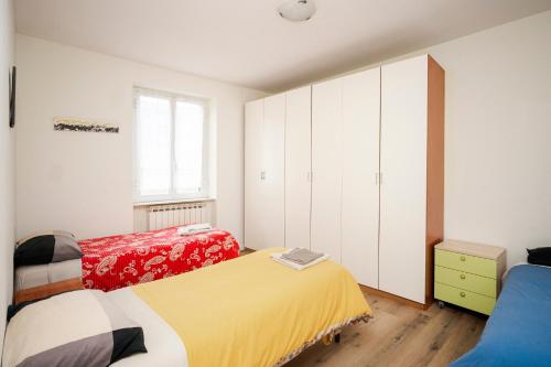 Cornigliano Apartment 3, Janov