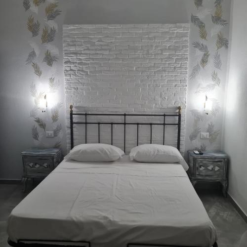 Guestroom, Eden House in Crotone