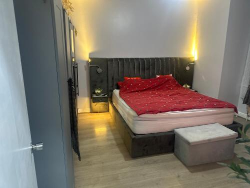 The Cozy Modern Stay