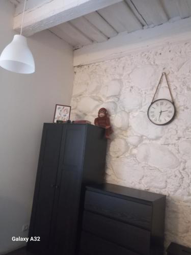 Kazdangas muižas kroga ēkas apartamenti