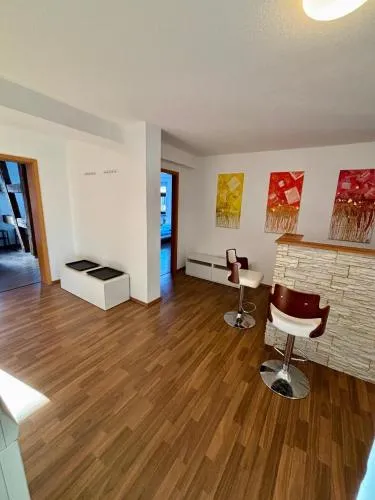 Herzo City Apartment - bis zu 8 Personen - 4 Schlafzimmer - Innenstadt in Herzogenaurach, Deutschland