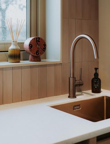 Design Lodge It Sluske Luxe Relax aan Water en Weilanden in Poppingawier