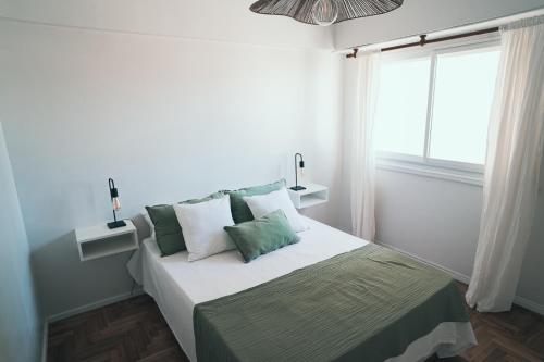 Check and Home - Balcarce - 4 Huéspedes a 100Mts del Mar