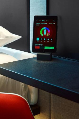 citizenM Los Angeles Downtown - image 12