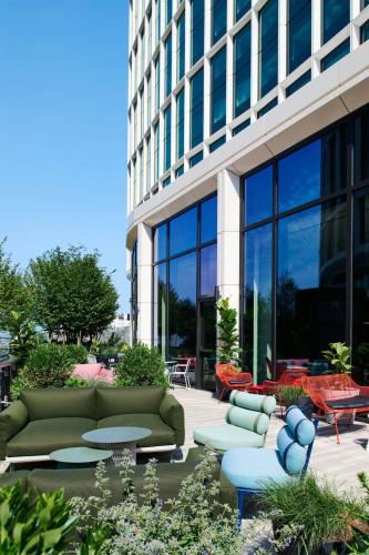 citizenM Boston Back Bay - image 3