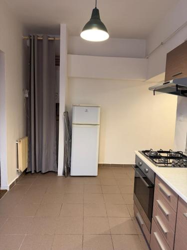 City Cozy Apartment in Komorni Lhotka