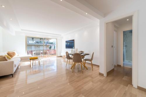 3-Br Crossing Apartment Palm Beach