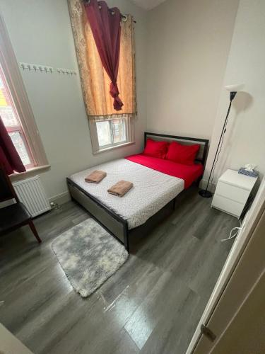 Central Downtown New Year Stay- Self Checkin & Free Wifi in Toronto (ON)