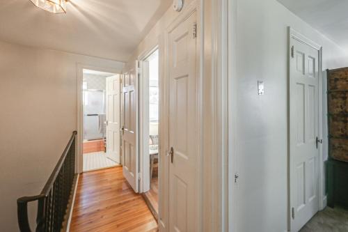 4 Mi to Downtown Pittsburgh: Family Home w/ Patio in West Homestead (PA)
