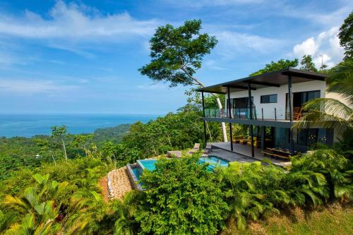 HR2 Oceanview Design Luxury Villa in 마누엘 안토니오