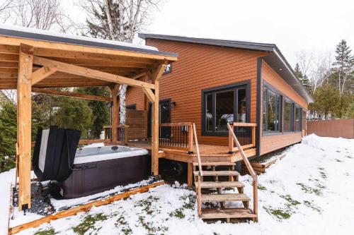 Le Domaine Riverin in Pohenegamūka (QC)