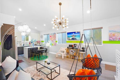 E - 2 Homes - Sleeps 26 by Universal - Patio -Games - FIFA SoFi World Cup