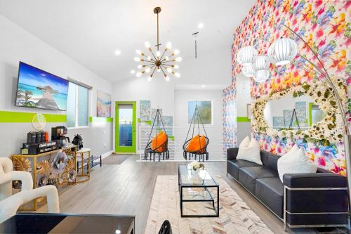 E - 2 Homes - Sleeps 26 by Universal - Patio -Games - FIFA SoFi World Cup