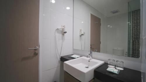 Patra Bandung Hotel Room Type - Premier Double Room