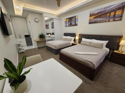 . Harbour Retreat