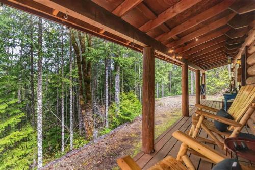 Iekārtas, 10-Acre Mountain Cabin – Hot Tub • Sauna • Dogs OK in Hoodsport (WA)