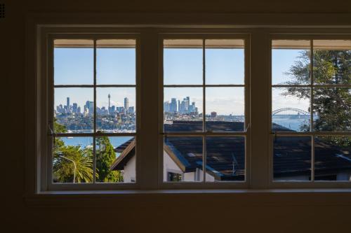 Elegant French Gem Rose Bay Escape Near BondiBeach - image 6