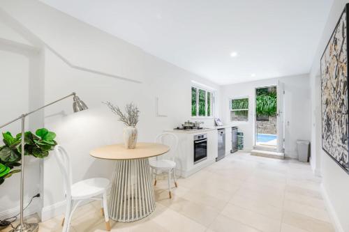 Elegant French Gem Rose Bay Escape Near BondiBeach - image 8