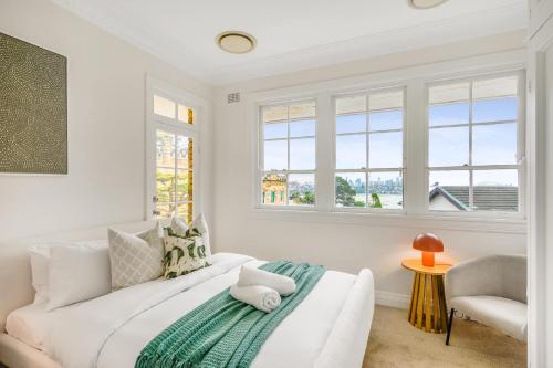 Elegant French Gem Rose Bay Escape Near BondiBeach - image 5