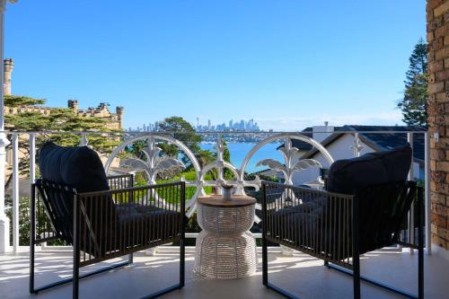 Elegant French Gem Rose Bay Escape Near BondiBeach - image 14