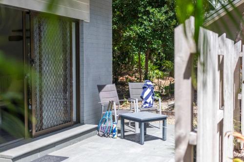 Bayshore Bungalow 6 - Oceanstays — other in 112 Bayshore Drive, Byron Bay Australia, 2481