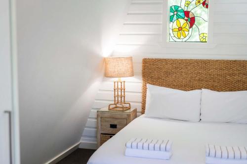 Bayshore Bungalow 2 - Oceanstays — other in 112 Bayshore Drive, Byron Bay Australia, 2481