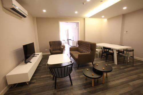 D'Anggerek Serviced Apartment