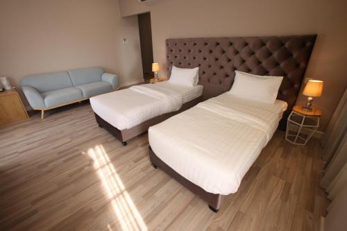 D'Anggerek Serviced Apartment