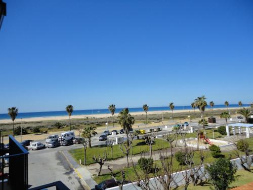Hotel Oasis - image 5