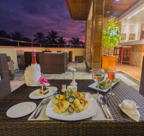 Food and beverages, Reveries Maldives in Laamu Atoll
