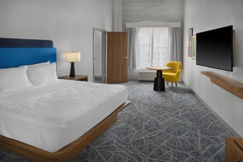 Hampton Inn by Hilton Lincoln Downtown - image 3