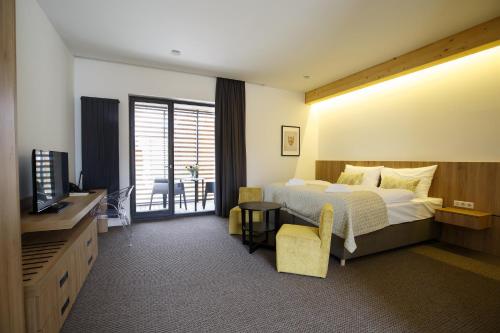 Superior Double or Twin Room with Balcony