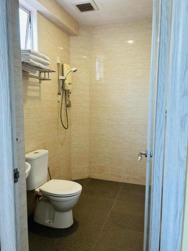 Bathroom, Liner hotel in Simpang