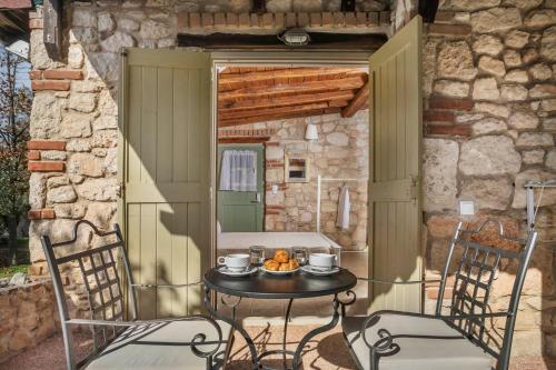 Petrino Suites Hotel - image 13