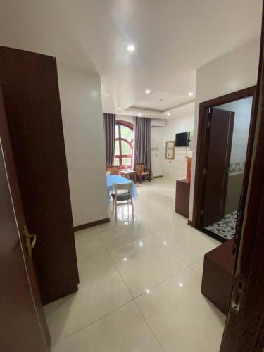 하이즈엉 Hoàng Phương Hotel Hải Dương (Hoang Phuong Hotel Hai Duong) 호텔 외관