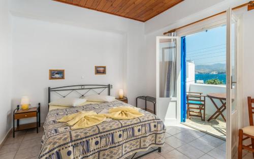 Apollon Rooms 2 – Pollonia