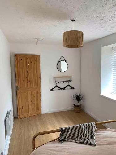 Penhriw 2 Double Bed Apartment Nebo Dogs Welcome in Pen-y-sarn