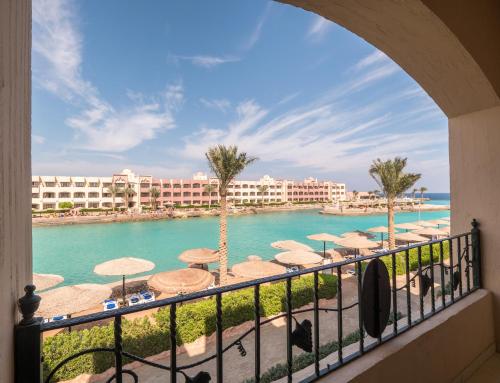 Balcony/terrace, Sunny Days El Palacio Resort & Spa  in Hurghada