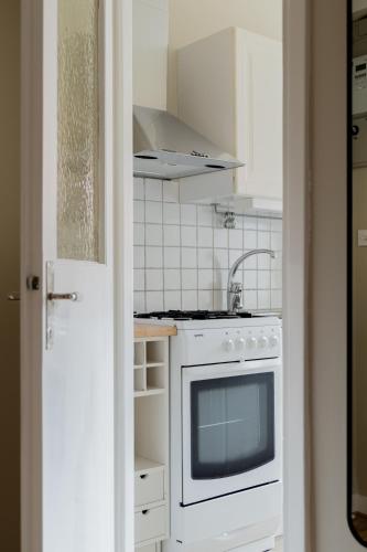 Cozy one room apartment in Stockholm in Hallonbergen