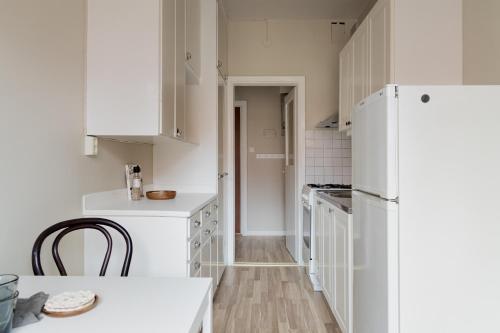 Cozy one room apartment in Stockholm in Hallonbergen