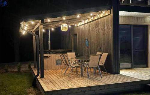 Viesnīcas āriene, Awesome Home In Sianowo With Wifi in Rzym