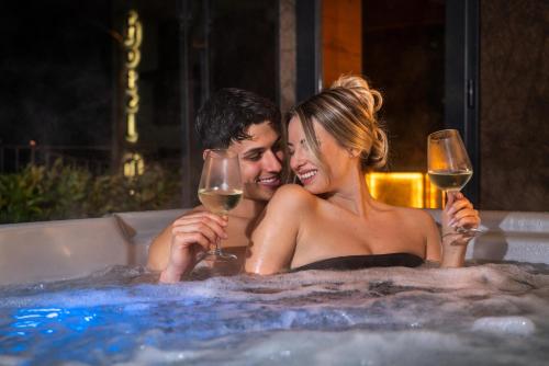 Hotel Opinione Dimora Storica & Private Spa – San Lorenzo in Banale, TN