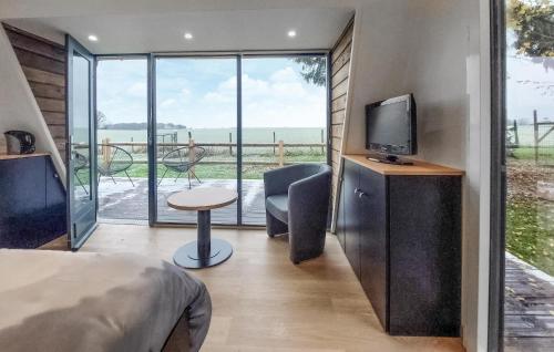 Awesome Home In Herry With Heated Swimming Pool in Herry